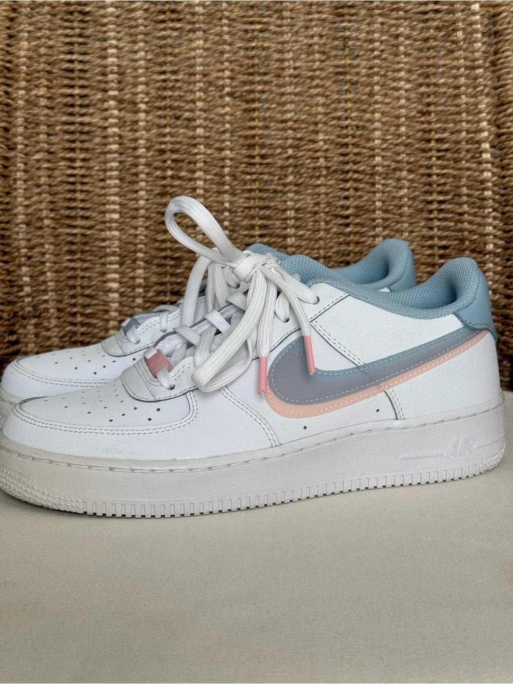 Nike Air Force 1 Low LV8 White with Pastel Pink & Blue-Size 7Y (8.5 Women’s)